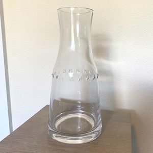 Glass vase